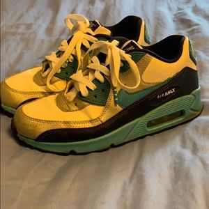 Nike Air Max Boys Casual Sneakers